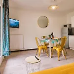 Confort ! Climatisation, Centre-ville, Parking, Terrasse, Wifi, Netflix Carcassonne