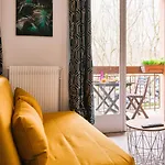 Appartement Confort ! Climatisation, Centre-ville, Parking, Terrasse, Wifi, Netflix *