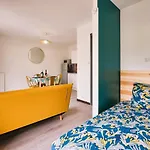 Confort ! Climatisation, Centre-ville, Parking, Terrasse, Wifi, Netflix * Carcassonne