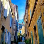 Confort ! Climatisation, Centre-ville, Parking, Terrasse, Wifi, Netflix * Carcassonne