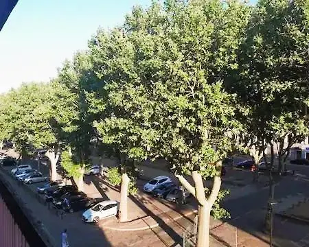 Confort ! Climatisation, Centre-ville, Parking, Terrasse, Wifi, Netflix