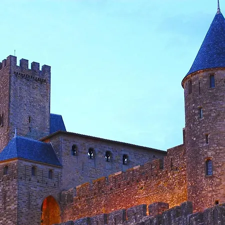 Confort ! Climatisation, Centre-ville, Parking, Terrasse, Wifi, Netflix * Carcasona