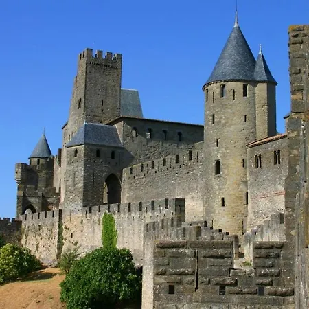 Apartment Confort ! Climatisation, Centre-ville, Parking, Terrasse, Wifi, Netflix Carcassonne