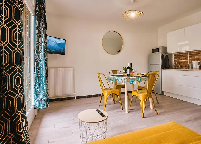 Confort ! Climatisation, Centre-ville, Parking, Terrasse, Wifi, Netflix Carcassonne