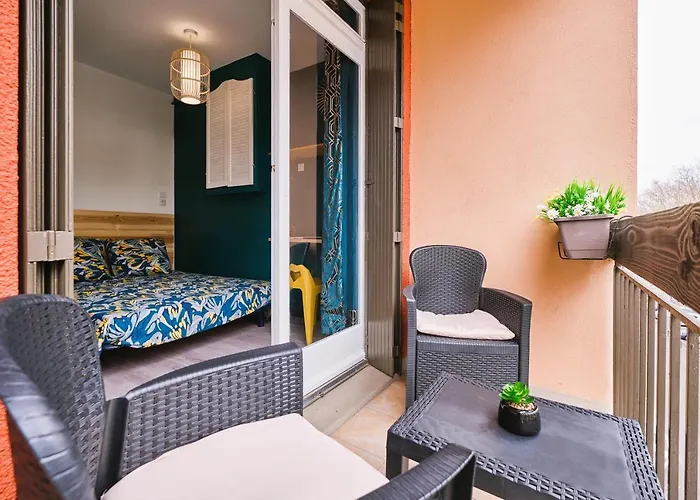 Confort ! Climatisation, Centre-ville, Parking, Terrasse, Wifi, Netflix Apartament *