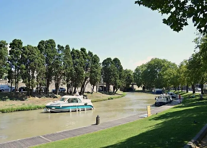 Apartament Confort ! Climatisation, Centre-ville, Parking, Terrasse, Wifi, Netflix *