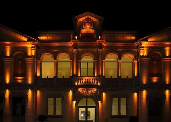 Confort ! Climatisation, Centre-ville, Parking, Terrasse, Wifi, Netflix Apartamento *