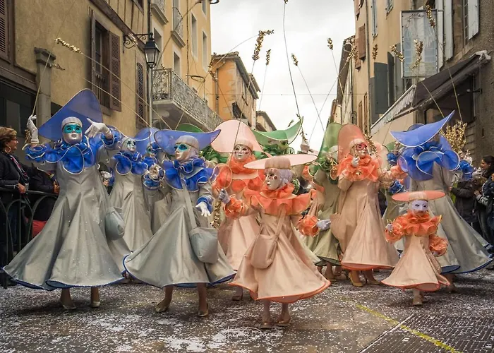 Confort ! Climatisation, Centre-ville, Parking, Terrasse, Wifi, Netflix Apartament Carcassonne