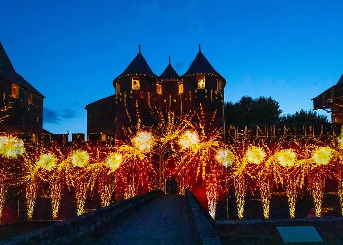 Confort ! Climatisation, Centre-ville, Parking, Terrasse, Wifi, Netflix Apartament Carcassonne